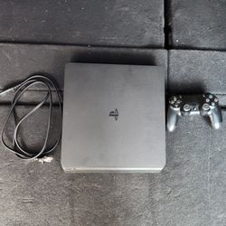 PS4 Pro Console