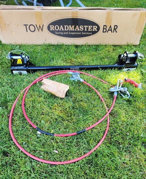 Brand New, Top-rated  Roadmaster  All-Terrain Tow Bar, Base Plate & Cables