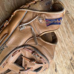 Vintage Baseball Glove