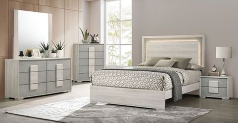 Brand New White Washed & Stone Grey 4pc Queen Bedroom Set (Available in Eastern King)