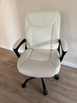 Desk Chair / Gaming Chair
