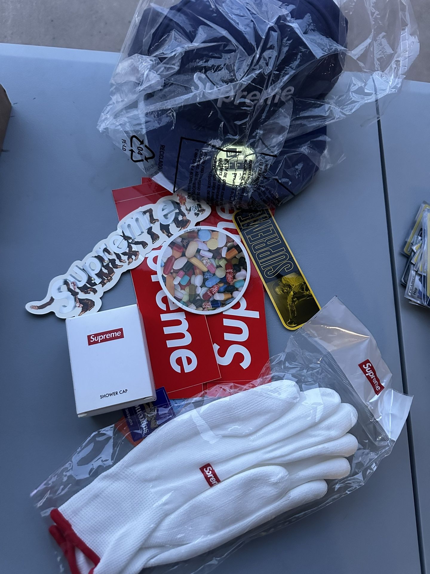 Supreme Accessories 