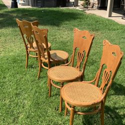 Cane Chair 70 Years Old 4 chair 