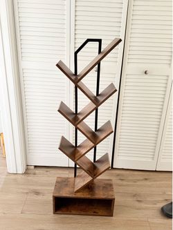 Book shelf