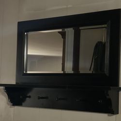 Mirror /Shelf 