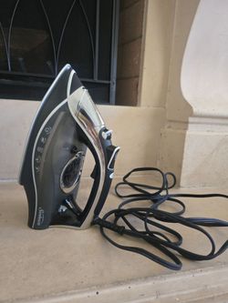 Sunbeam AERO Ceramic Soleplate Iron