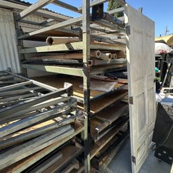 Portable Metal Stackable Racks 