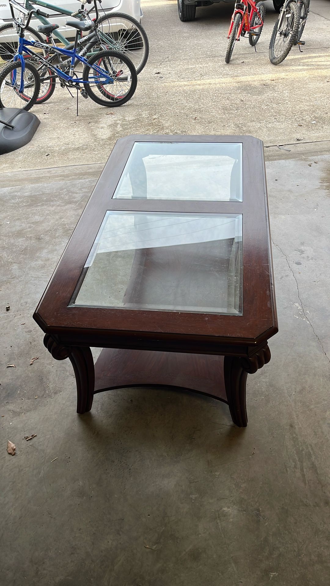 Wood Dinning Room Table