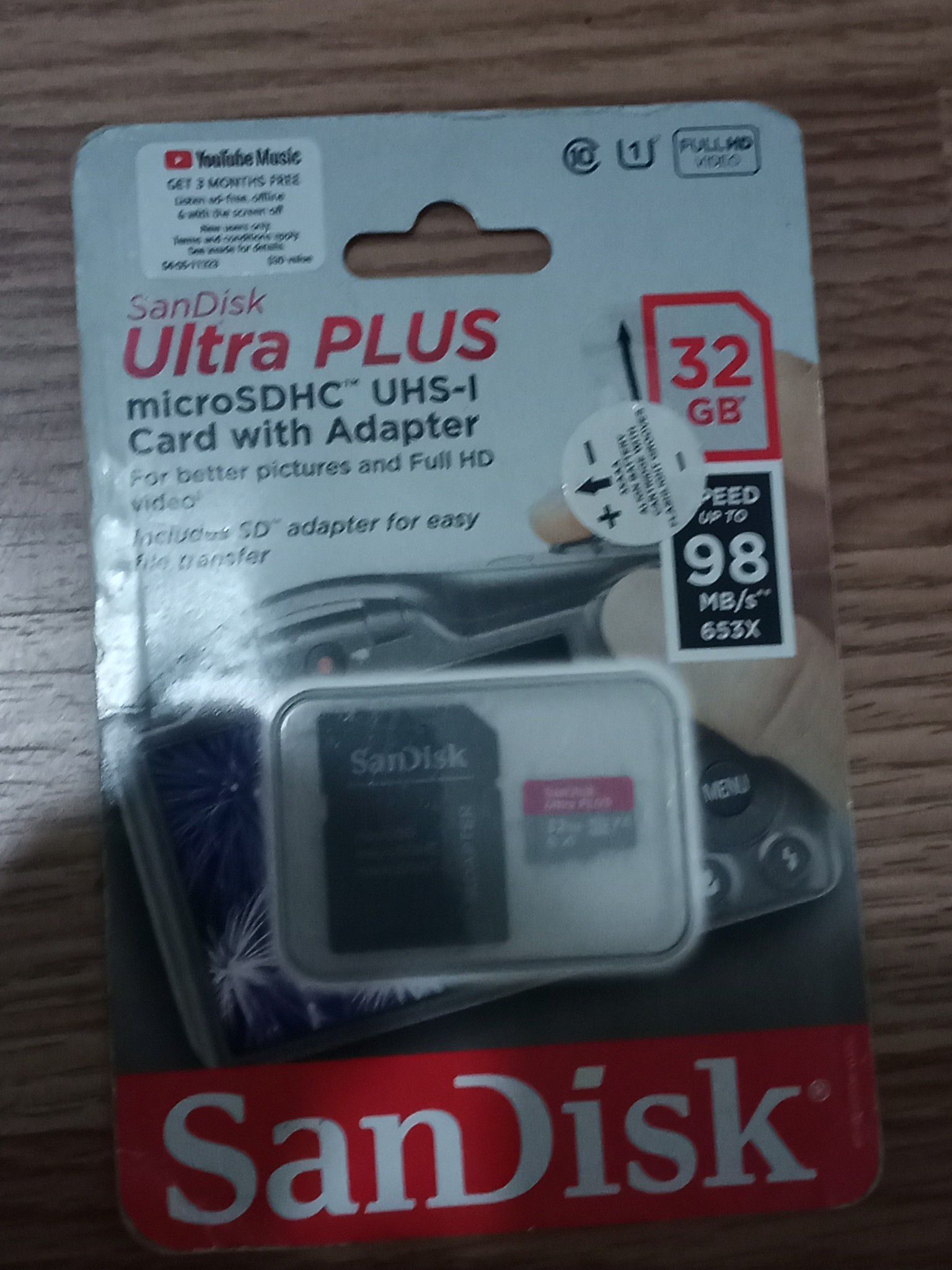 32gb card with adapter brand new