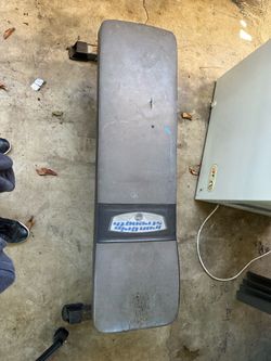 Iron Grip Strength flat bench