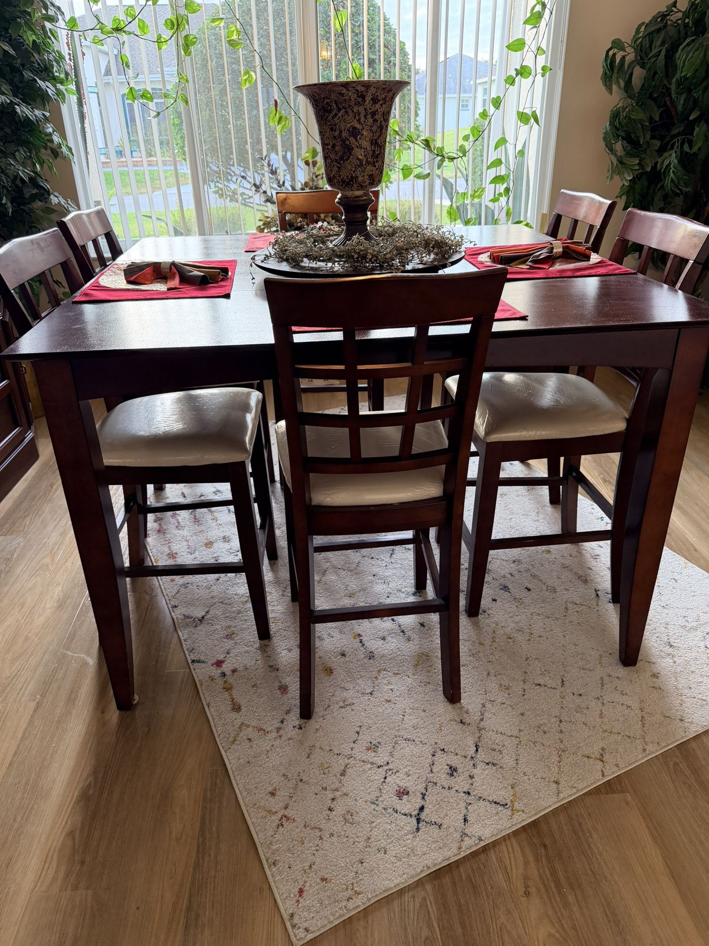 High Top (36”) Table & 8 Chairs