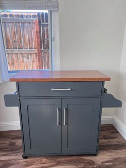 Kitchen Island