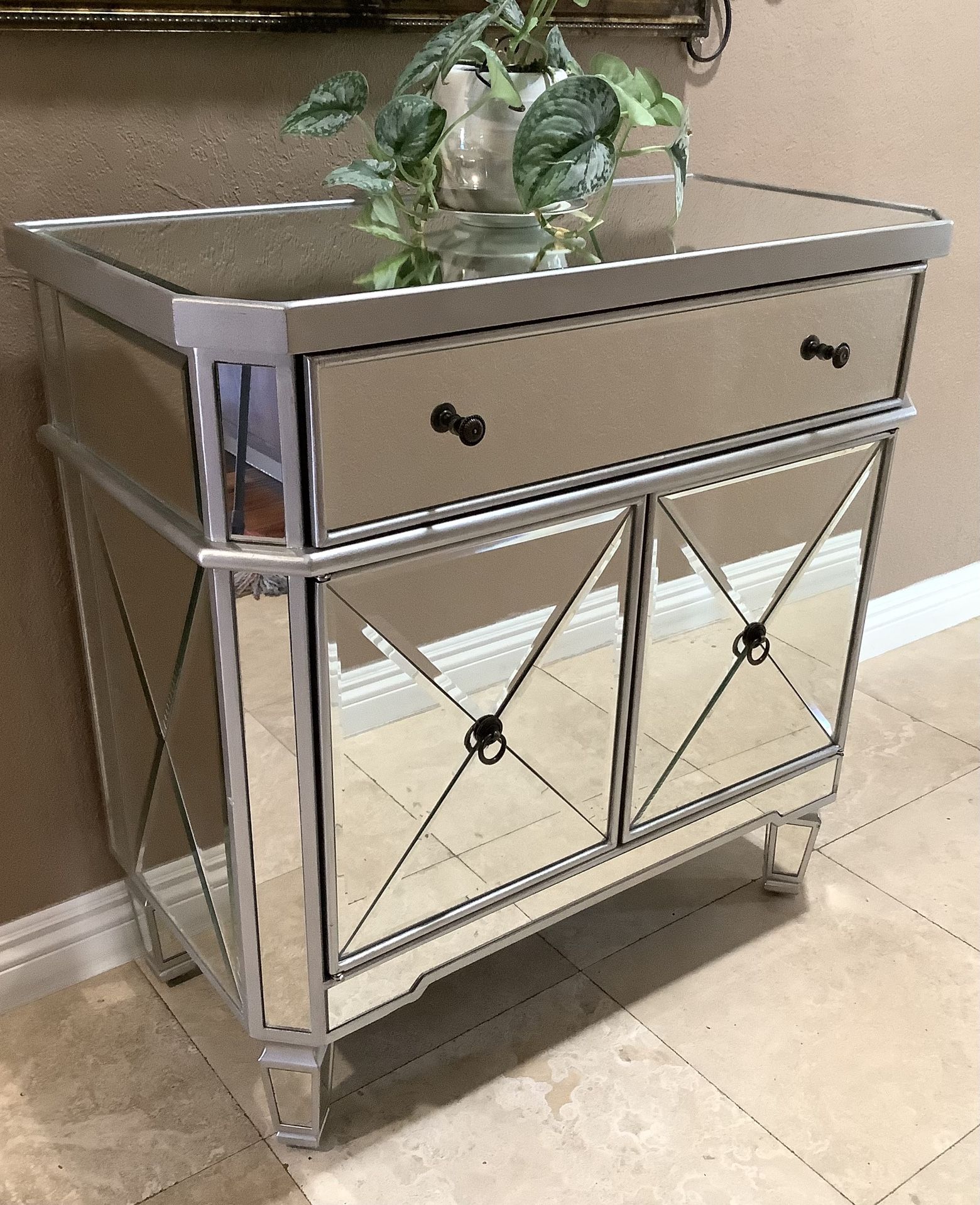 Mirrored Cabinet – 32.5”H × 32”W × 16”D – Elegant Silver Finish, Used in Great Condition 