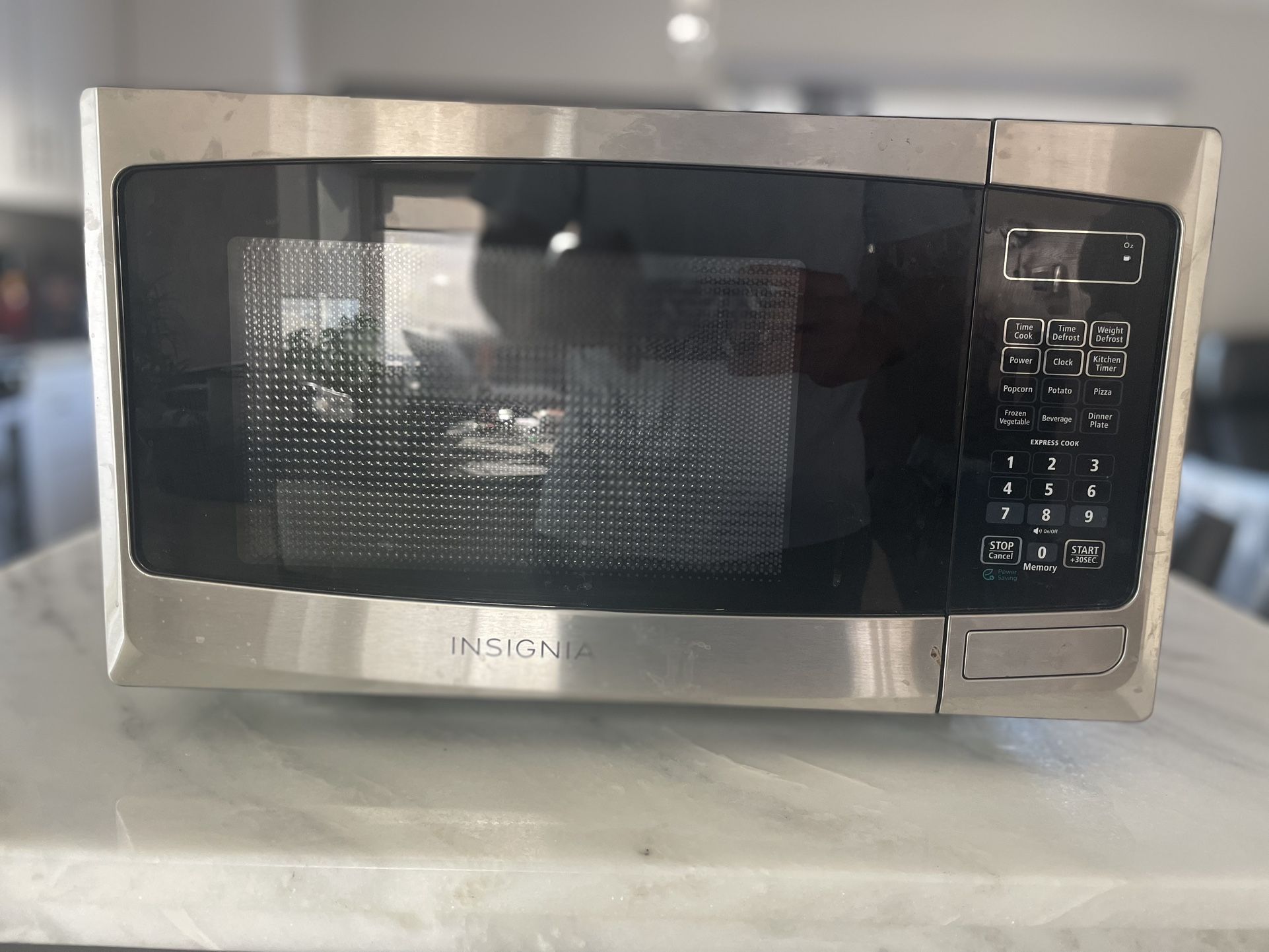 Microwave - Insignia June2023