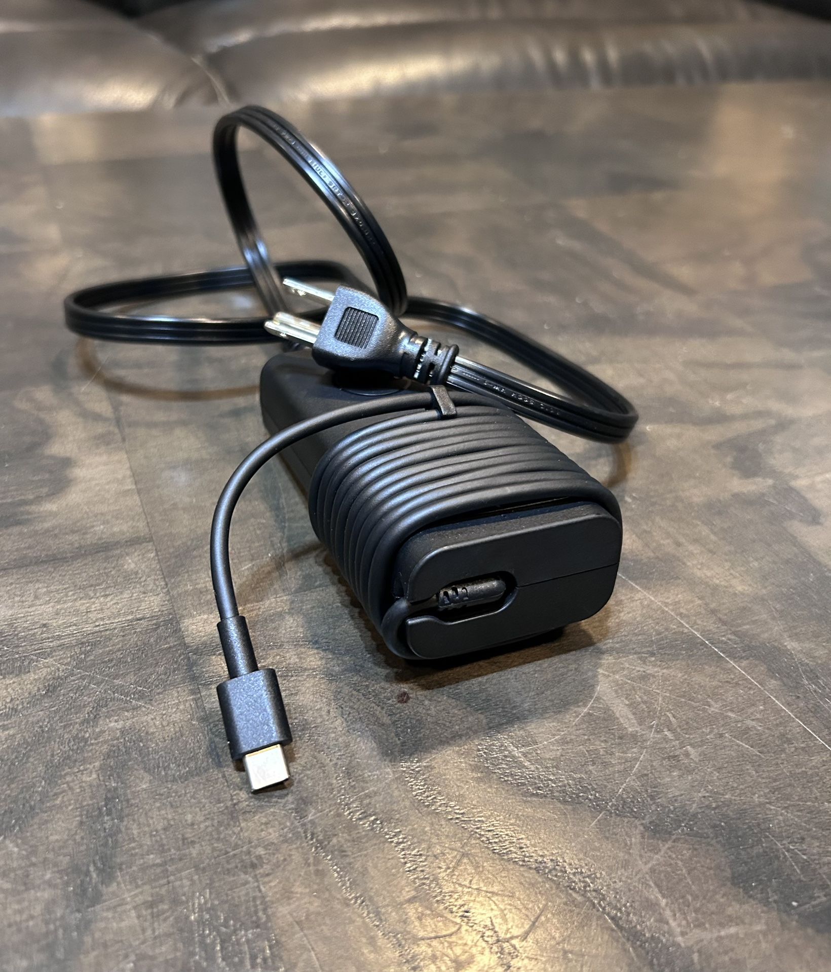 Original DELL USB C 65W charger / adapter for laptop computer