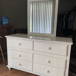 Wood Dresser