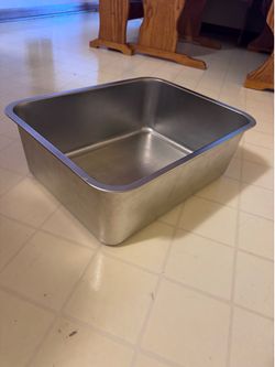 Stainless steel litter box