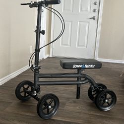 Knee Rover (Knee Scooter)