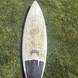 Mayhem Surfboard  5’10”