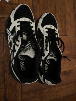 Cream ASICS Gel