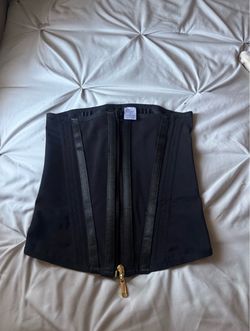 Waist trainer
