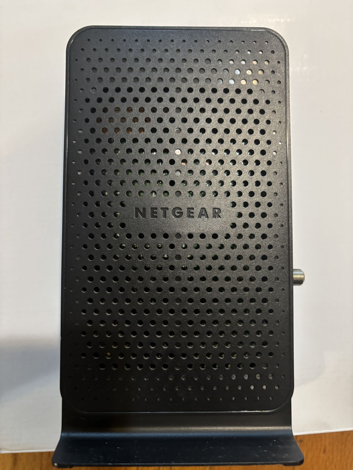 Netgear N300 WiFi Cable Modem Router. Model: C3000