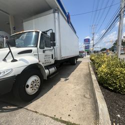 2011 International 4300 (durastar) 26 Ft Box