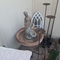 Water Fountain Girl Statue  