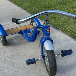 Schwinn Roadster Tricycle (bicycle Seat Included But Not Attached)