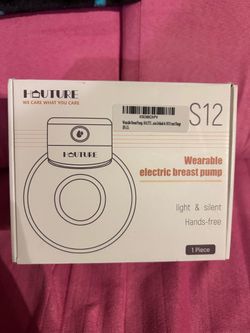 Wearable breast pump