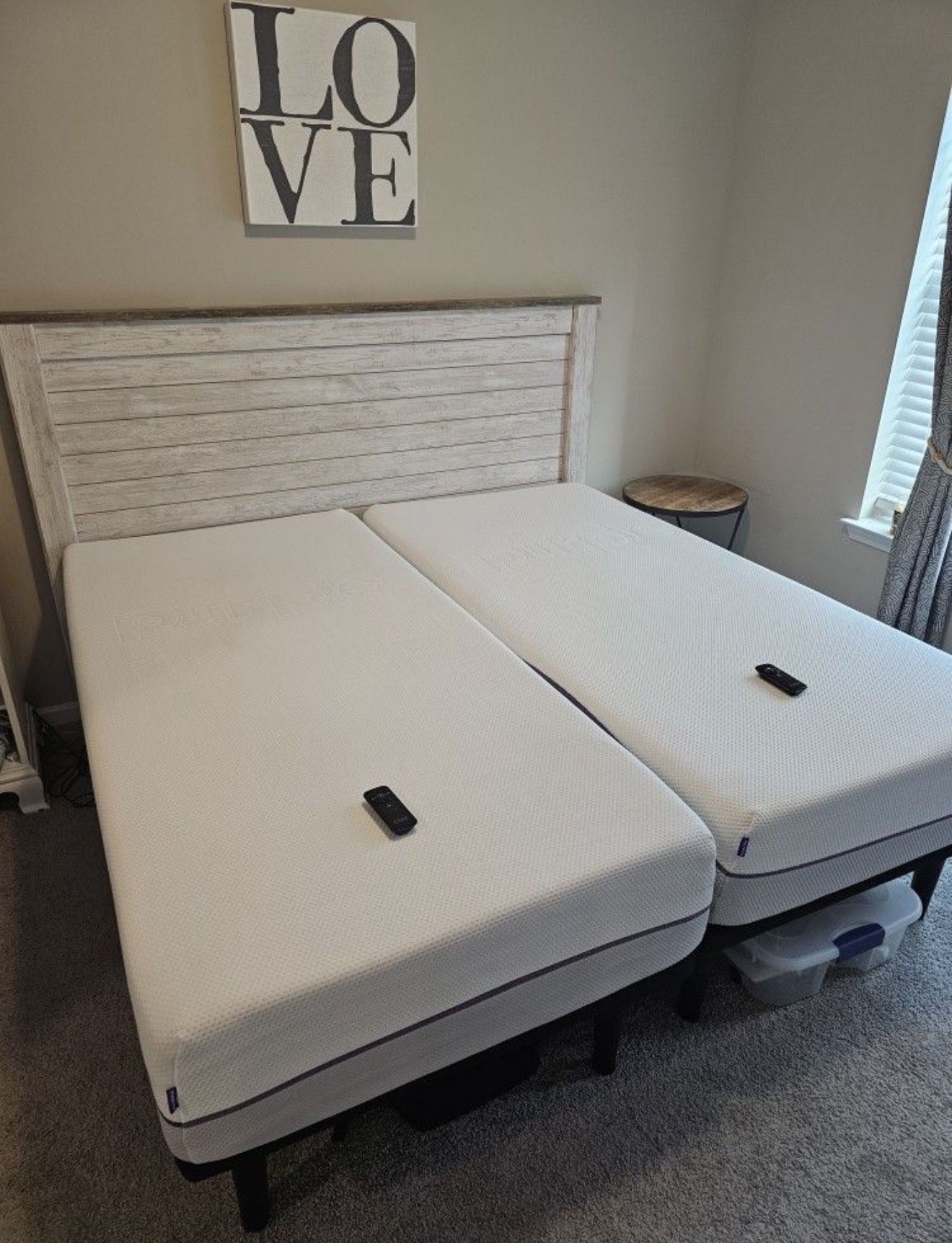 Ease 4.0 Power Base King Bed with Purple Plus Twin XL Mattresses - Mint Condition
