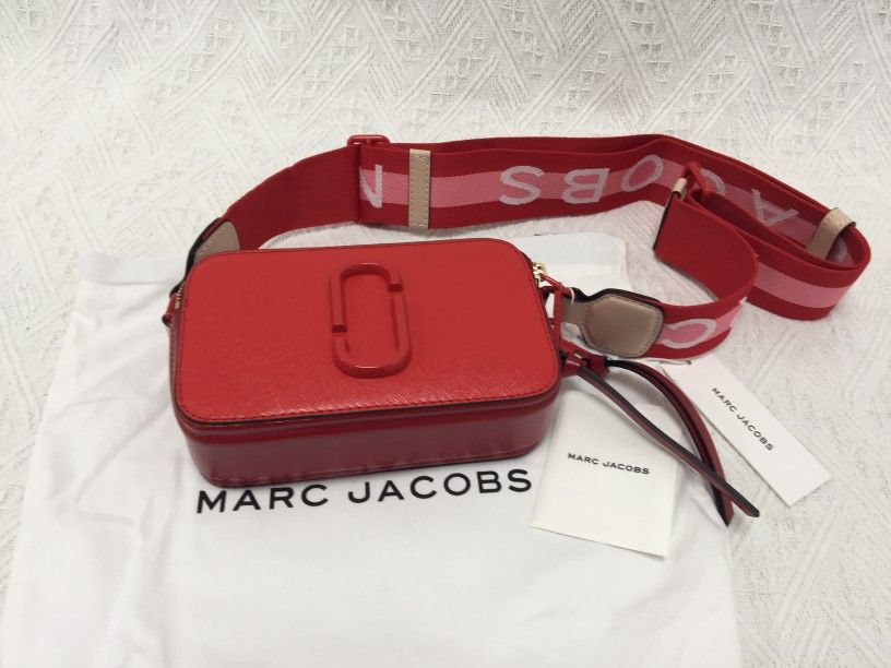 Marc Jacobs Snapshot Crossbody Bag Sandcastle Red Multi