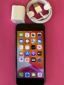 Factory unlocked apple iphone 8, store warranty