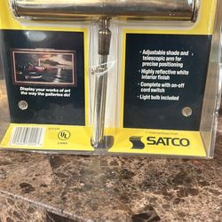 Vintage 7” Brass Picture Lamp