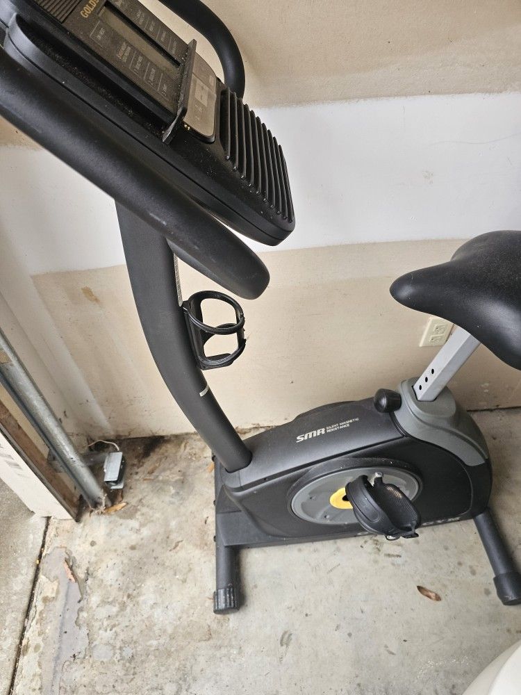 Golds Gym Workout Treadmill And Cycle 