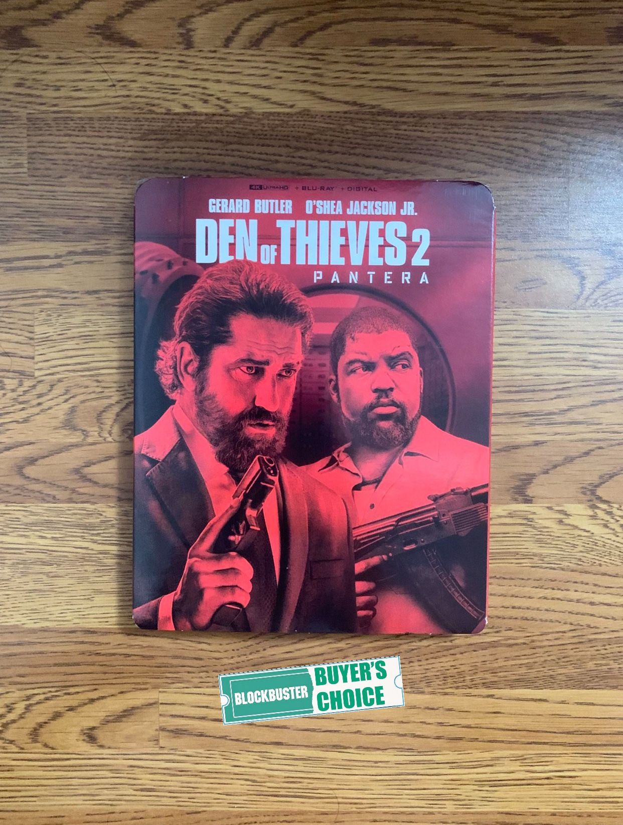 Den of Thieves 2: Pantera 4K UHD Blu-ray Combo Pack (4K UHD Blu-ray + Blu-ray + Digital Code)