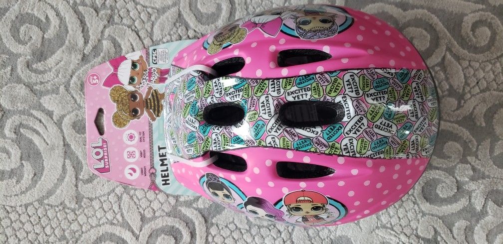 LOL Surprise 2D Kids Bike Helmet

(Ages 5+)