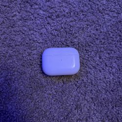 Apple AirPods Pro (1st Gen) with Charging Case – Great Condition