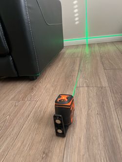 Cross Line Laser