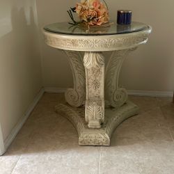 Mesa De Madera Sólida /.   Solid wood table