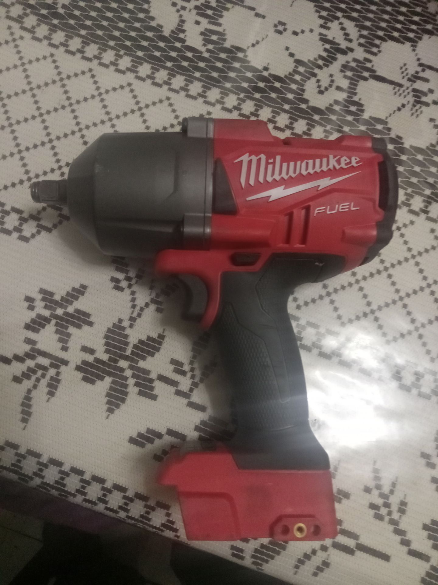 Like new Milwaukee 1400 1/2 Impact Tool Only