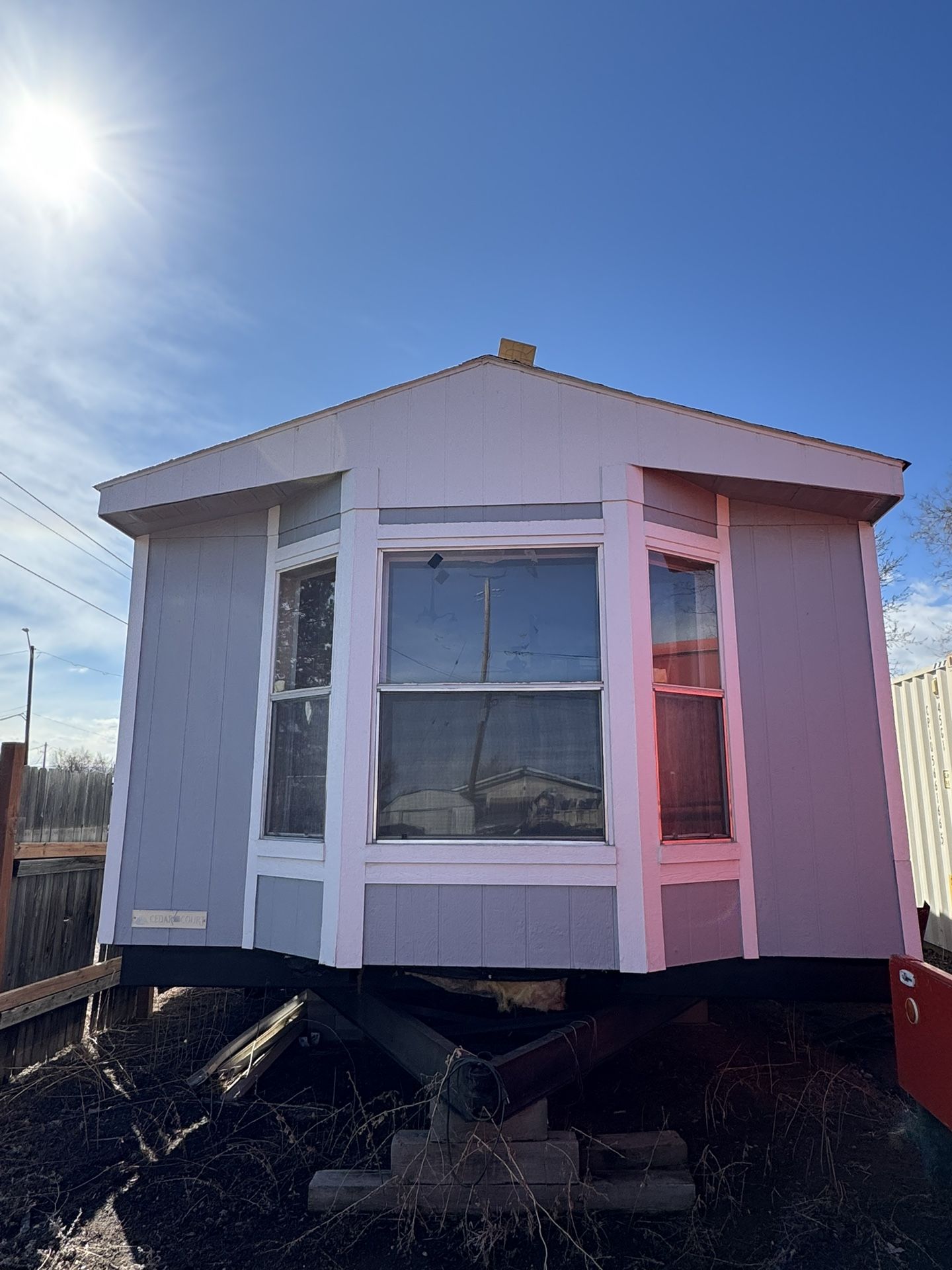 Modular Home 2Bd 1 Bth (Just Freshly Renovated)