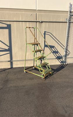 Steel Rolling Stair Ladder