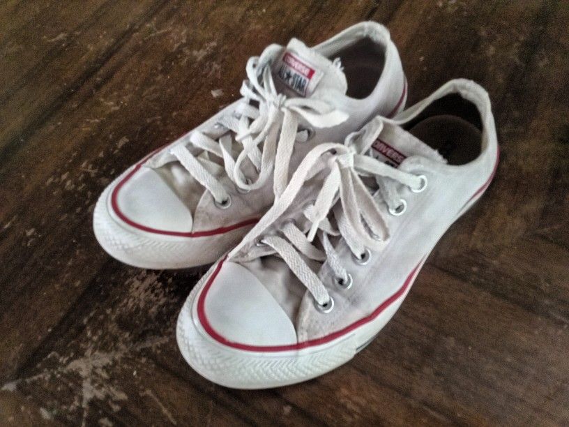 Converse Size 8 Womens/6 In Men's Unisex White Sneakers In Great Condition