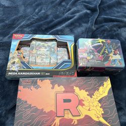 Pokémon  Premium Collection Box Bundle