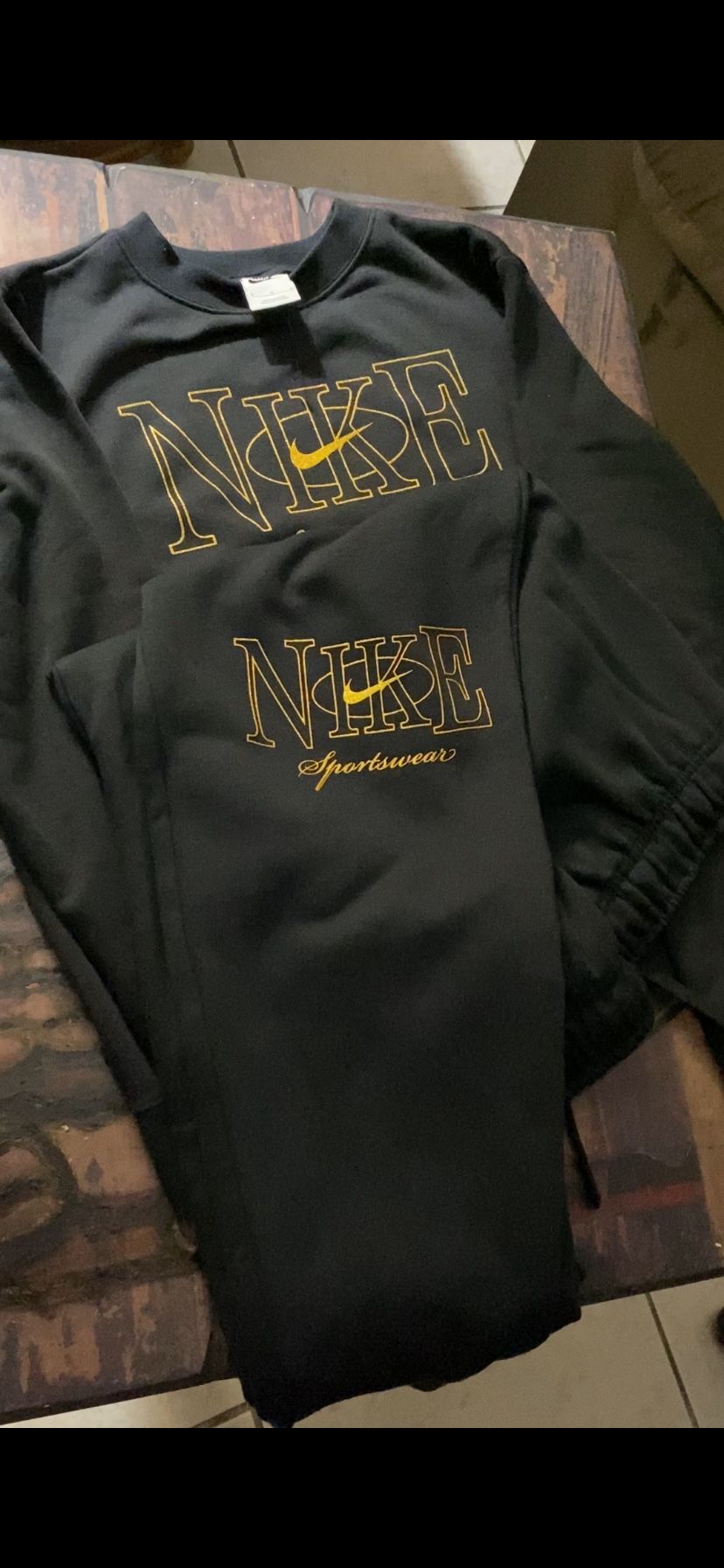 Nike Women's Sportswear Club Fleece Shine Crewneck Sweatshirt And pants