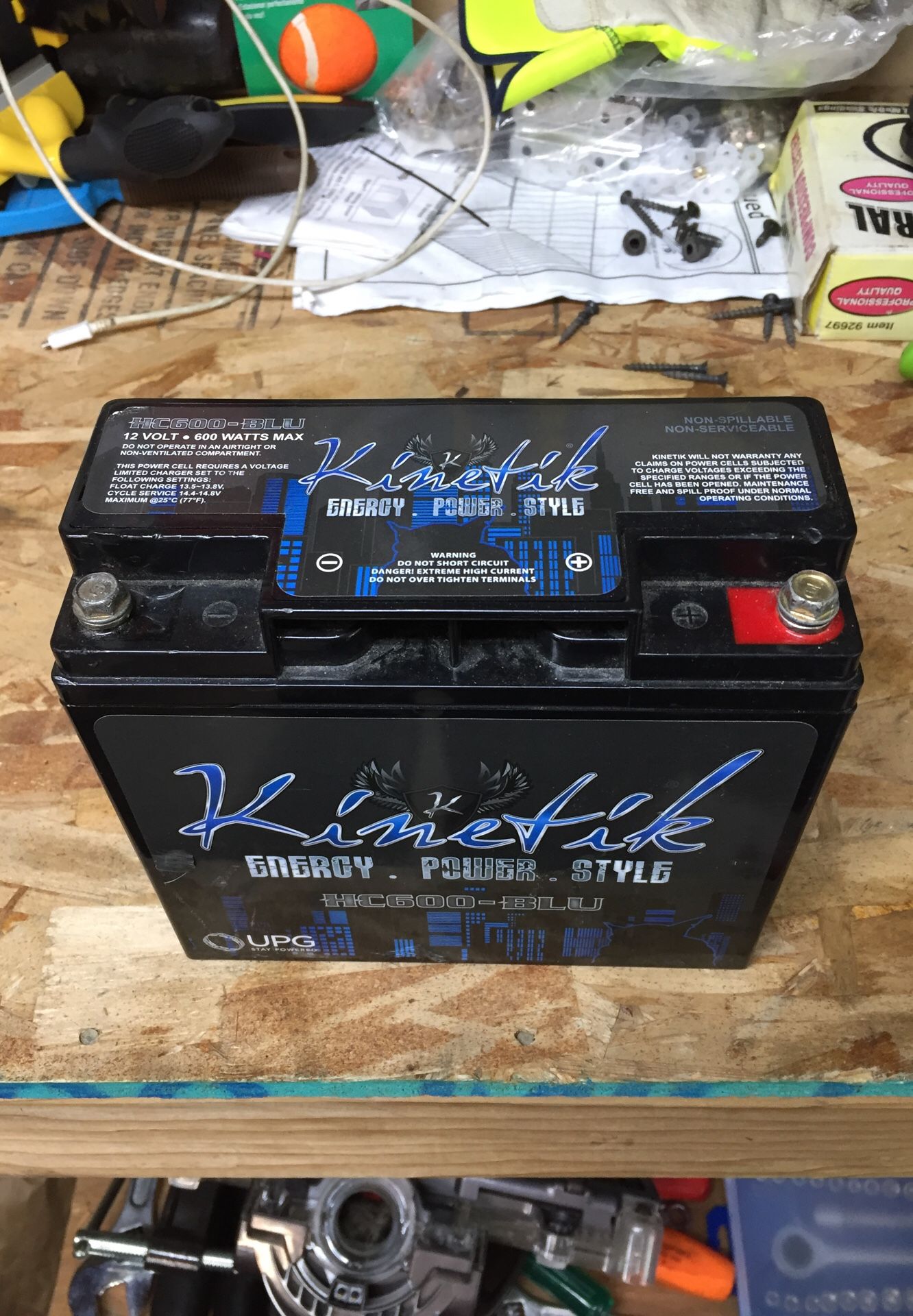 Kinetic battery car audio battery