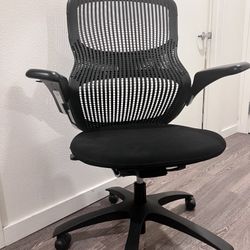 Knoll Regeneration Office Chair