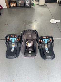 UPPAbaby Mesa V2 with 2x bases $100