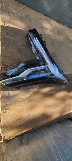 Cadillac headlights